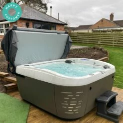 Jacuzzi® J575IP™ - 5-6 Person Hot Tub With 1 Lounger -Lay-z spa Shop 1 ee124fa8 211e 42dc b998 e8aa15c30e29
