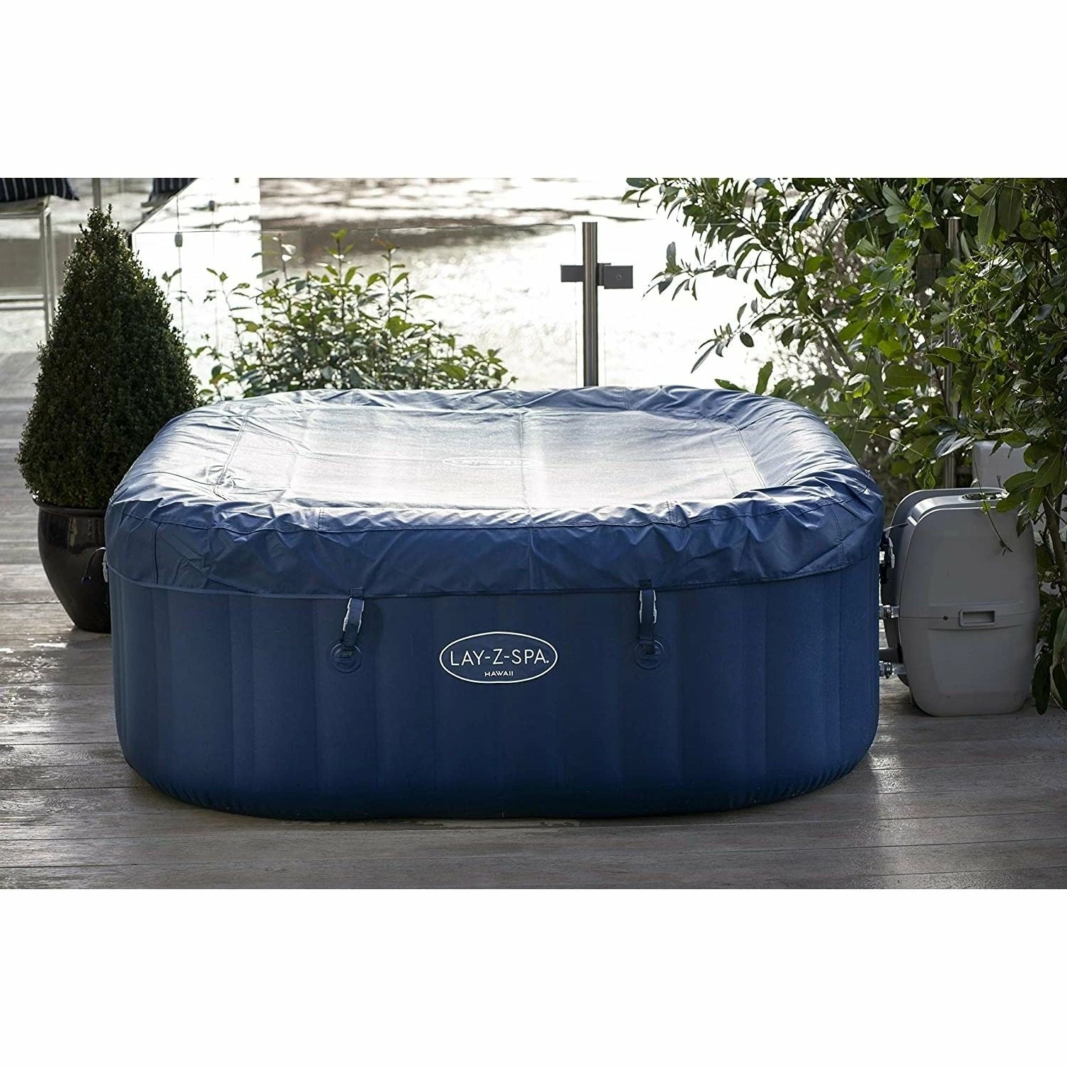 Lay-z Spa Lay-Z-Spa® AirJet Hawaii - 6 Person Inflatable Hot Tub 8 Lay-z Spa Lay-Z-Spa® AirJet Hawaii - 6 Person Inflatable Hot Tub - Image 8