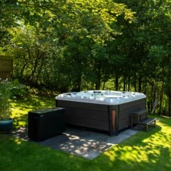 Aquark® Mr Silence 11kW Air Source Heat Pump For Hot Tub/Swim Spa/Pool -Lay-z spa Shop AquarkAirSourceHeatPumpSquare5