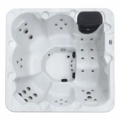 Holiday Let 5 - 5 Person Hot Tub With 1 Lounger