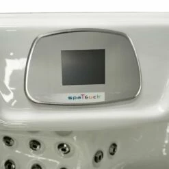 Outdoor Infinity - 6 Person Hot Tub With 1 Lounger -Lay-z spa Shop InfinityHotTub 3