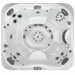 Jacuzzi® J365IP™ - 7 Person Hot Tub