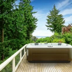 Jacuzzi® J375IP™ - 6 Person Hot Tub With 1 Lounger -Lay-z spa Shop J375lifestyle2020