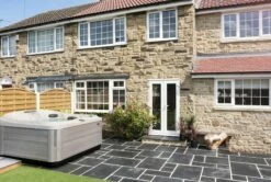 Jacuzzi® J445IP™ - 7 Person Hot Tub -Lay-z spa Shop J445 UK 2019 Lifestyle 3000x2018 e40e74c2 cff8 4fa0 b150 4f83d453aea6