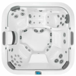 Jacuzzi® J575IP™ - 5-6 Person Hot Tub With 1 Lounger