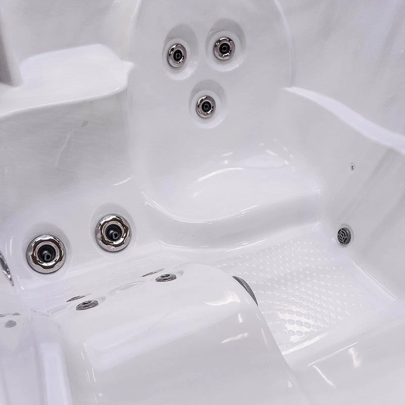 Jacuzzi® J215™ - 2-3 Person Hot Tub With 1 Lounger 5 Jacuzzi® J215™ - 2-3 Person Hot Tub With 1 Lounger - Image 5