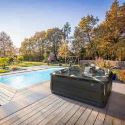 Jacuzzi® J475IP™ - 6 Person Hot Tub With 1 Lounger -Lay-z spa Shop JacuzziJ475HotTubSquare 1