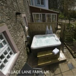 Jacuzzi® Lodge™ M - 4-5 Person Hot Tub -Lay-z spa Shop LodgeM