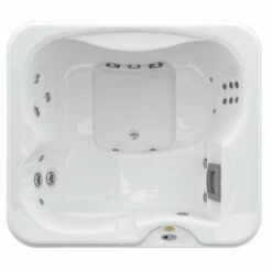 Jacuzzi® Lodge™ S ProLast™ Hot Tub Winter Cover