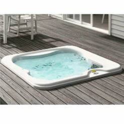 Jacuzzi® Lodge™ S - 3 Person Hot Tub With 1 Lounger -Lay-z spa Shop Lodge S sunk