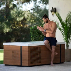 Master Spas® Michael Phelps Chilly GOAT™ Alpine - Ice Bath -Lay-z spa Shop MichaelPhelpsChillyGOATIceBath 1