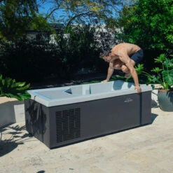 Master Spas® Michael Phelps Chilly GOAT™ Alpine - Ice Bath -Lay-z spa Shop MichaelPhelpsChillyGOATIceBath 13