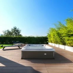 Jacuzzi® PowerActive™ J-16™ - 16ft Swim Spa -Lay-z spa Shop PowerActiveJ 16Lifestyle1