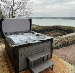 Outdoor Topaz - 3 Person Hot Tub With 2 Loungers -Lay-z spa Shop TopazHotTub 11