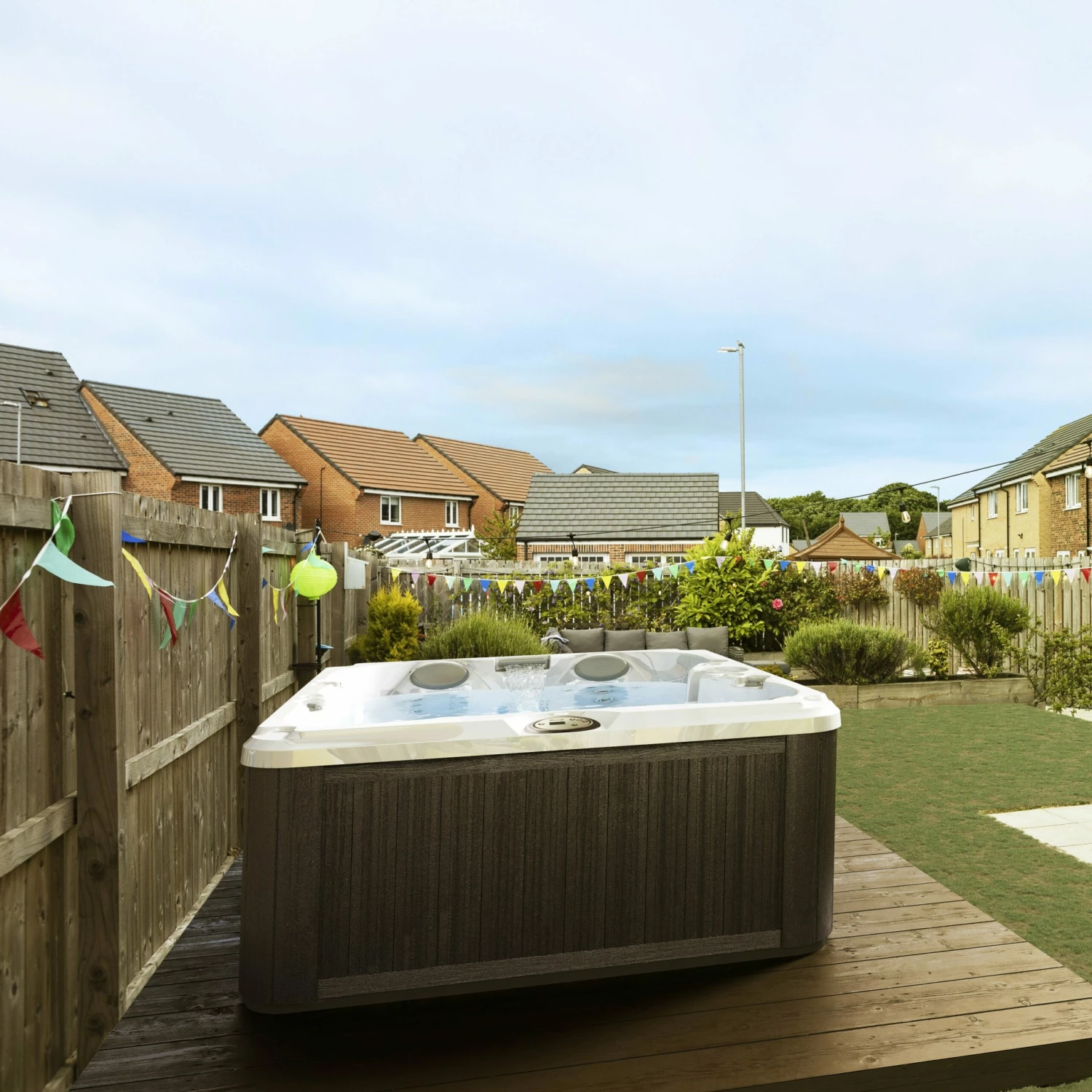 Jacuzzi® J225™ - 4 Person Hot Tub 5 Jacuzzi® J225™ - 4 Person Hot Tub - Image 5